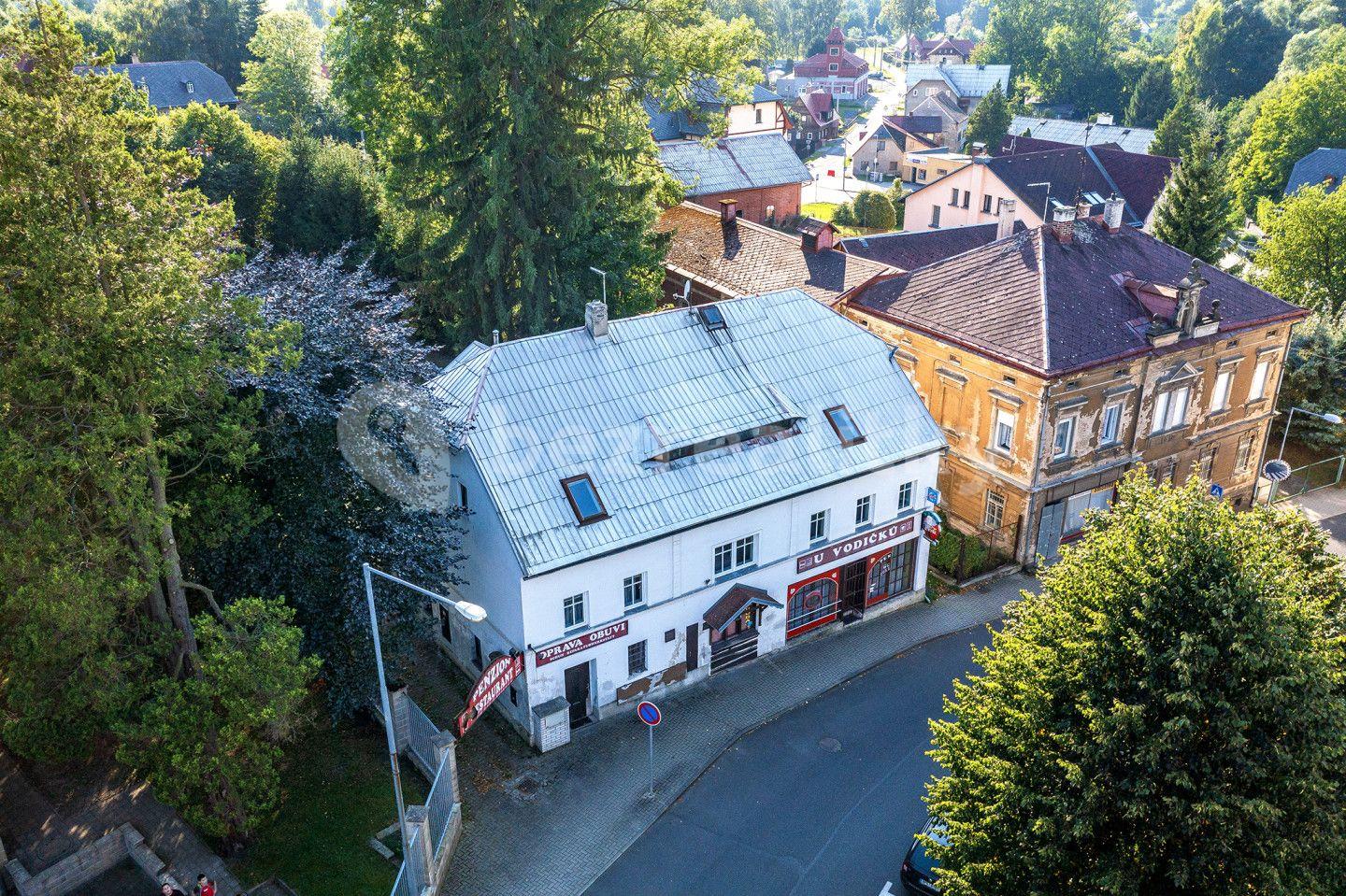 Prodej domu 150 m², pozemek 150 m², Čapkova, Jiříkov, Ústecký kraj