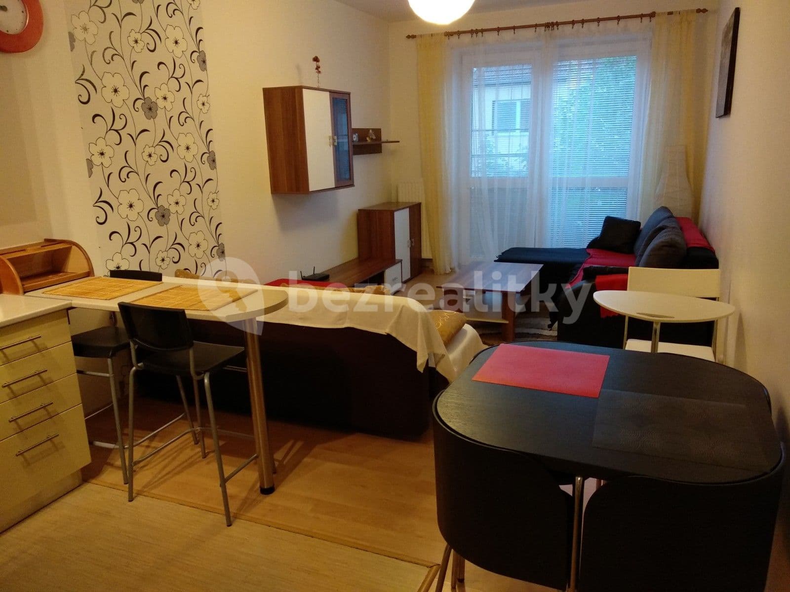 Pronájem bytu 1+kk 35 m², U Dráhy, Ostopovice, Jihomoravský kraj Pronájem bytu 1+kk 35 m², U Dráhy, Ostopovice, Jihomoravský kraj