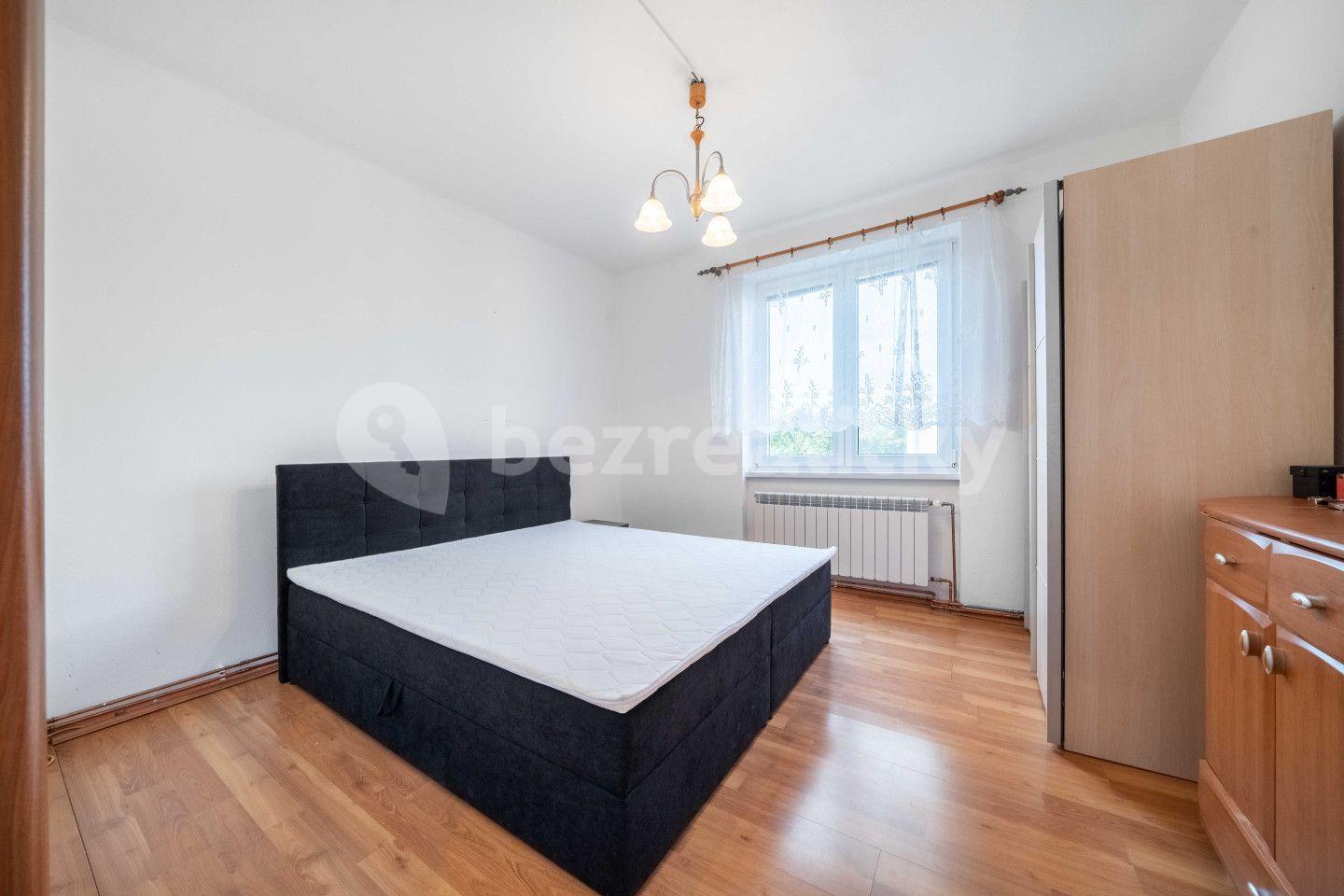 Prodej bytu 3+1 82 m², Srby, Plzeňský kraj