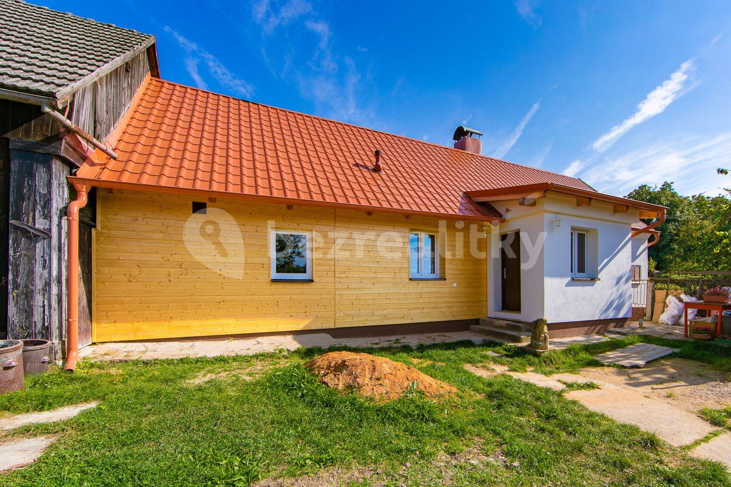 Prodej domu 70 m², pozemek 522 m², Mrtník, Plzeňský kraj