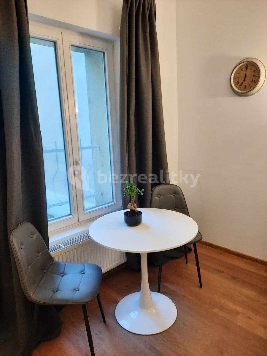 Pronájem bytu 1+kk 33 m², Salmovská, Praha, Praha Pronájem bytu 1+kk 33 m², Salmovská, Praha, Praha