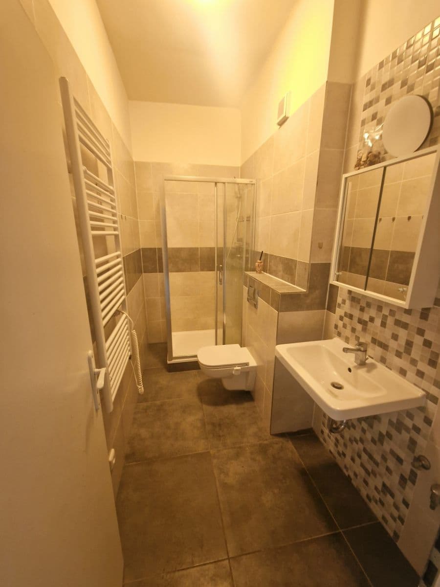 Pronájem bytu 1+kk 34 m², Kokořínská, Praha, Praha Pronájem bytu 1+kk 34 m², Kokořínská, Praha, Praha