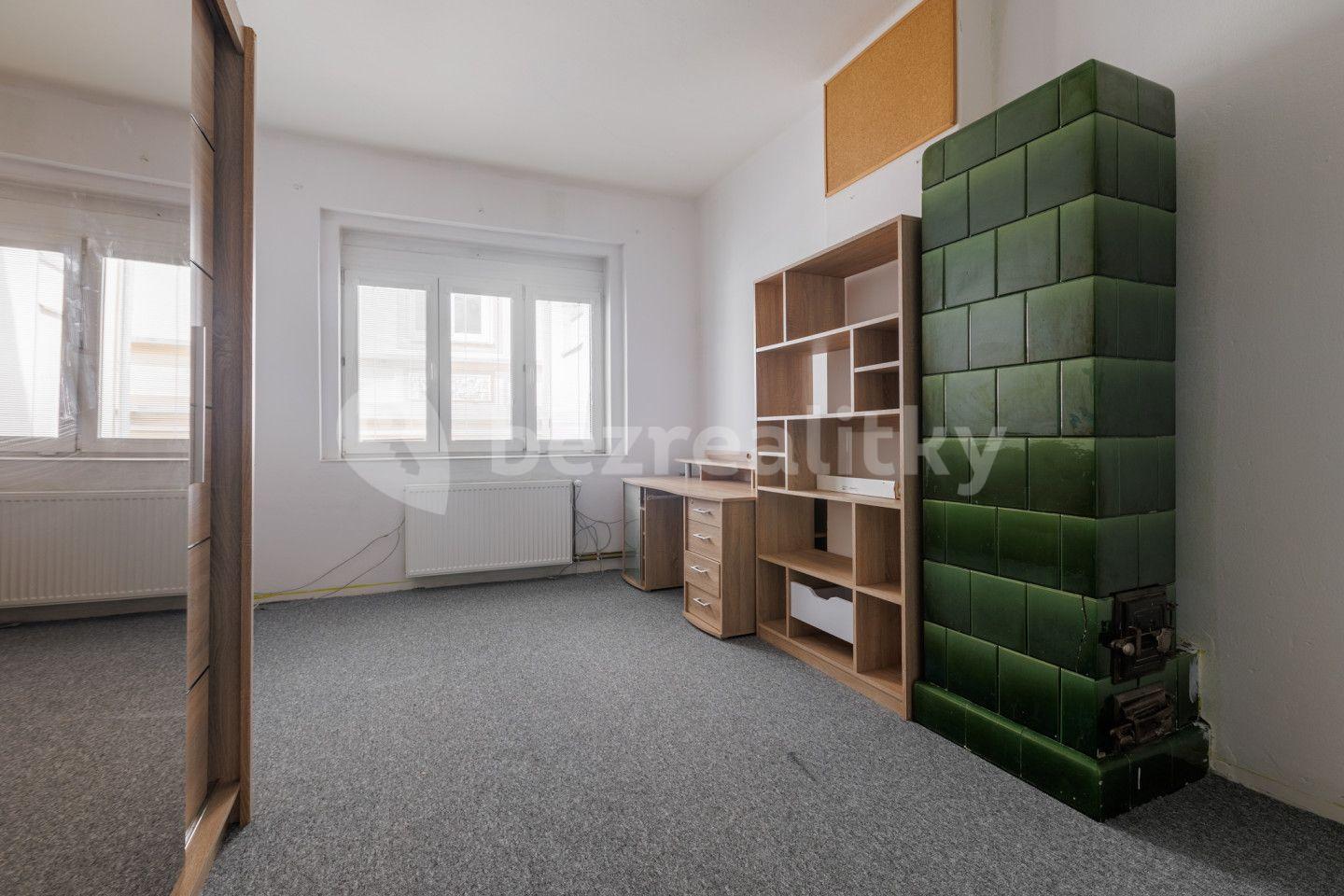 Prodej domu 360 m², pozemek 369 m², Maxima Gorkého, Kynšperk nad Ohří, Karlovarský kraj