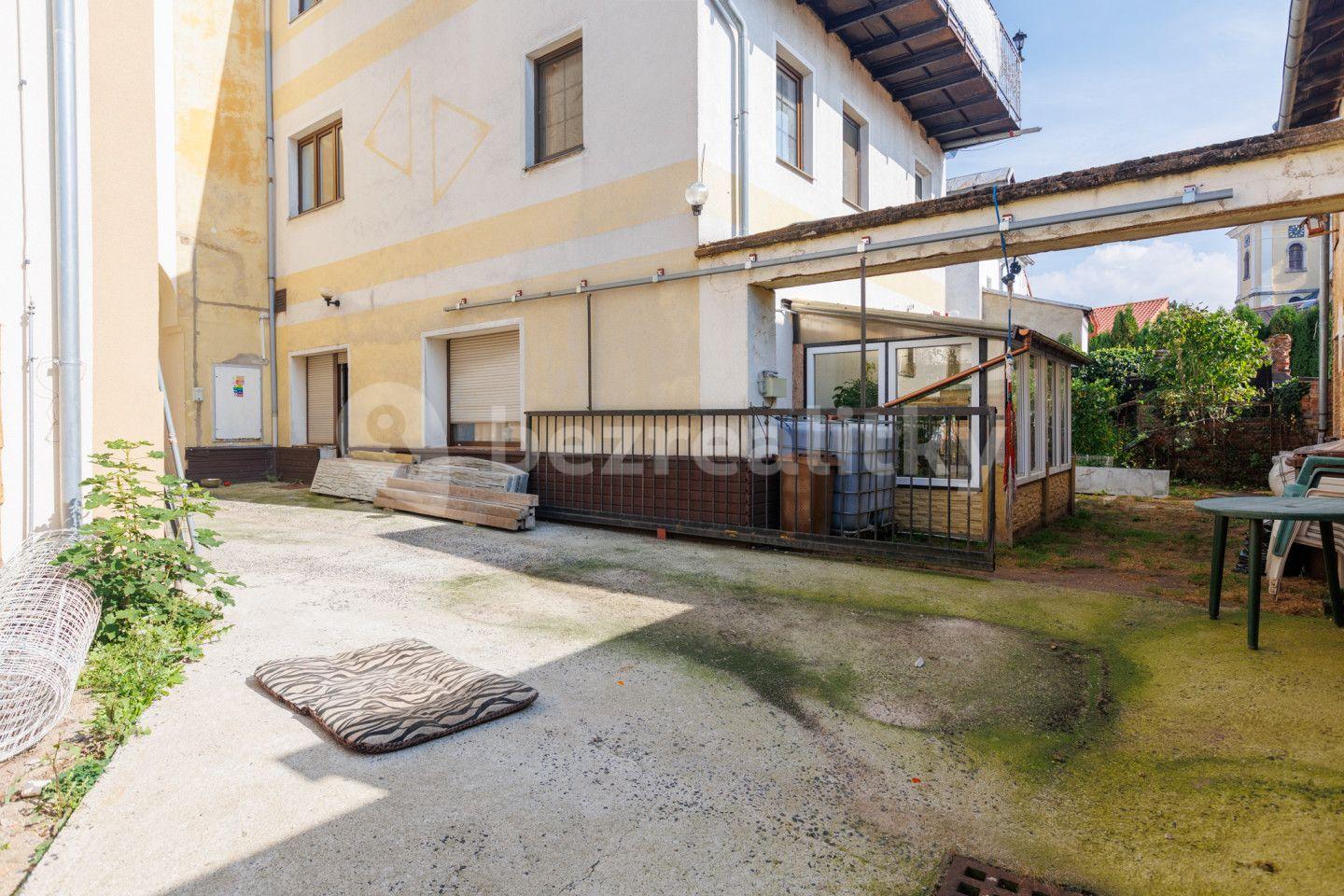 Prodej domu 360 m², pozemek 369 m², Maxima Gorkého, Kynšperk nad Ohří, Karlovarský kraj