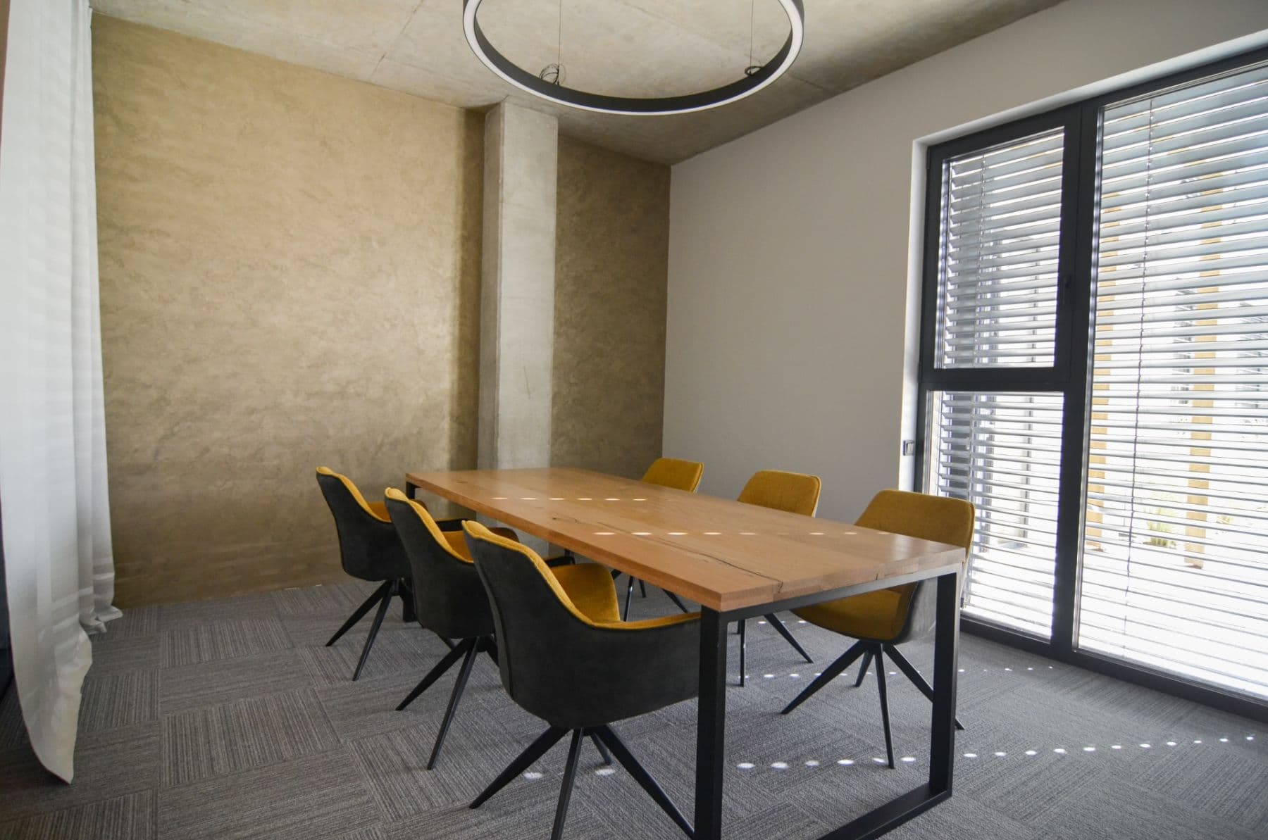 Pronájem kanceláře 20 m², Luční, Modřice, Jihomoravský kraj Pronájem kanceláře 20 m², Luční, Modřice, Jihomoravský kraj