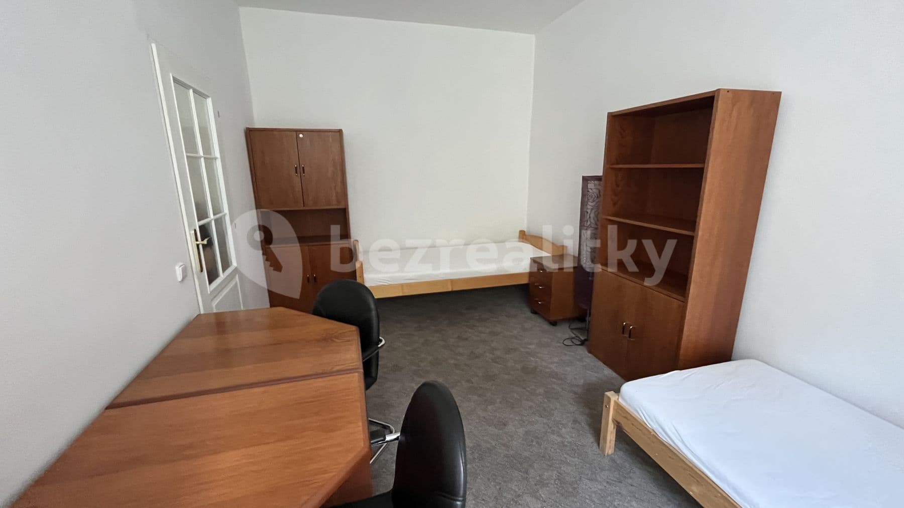 Pronájem bytu 80 m², Cetyňská, Praha, Praha Pronájem bytu 80 m², Cetyňská, Praha, Praha