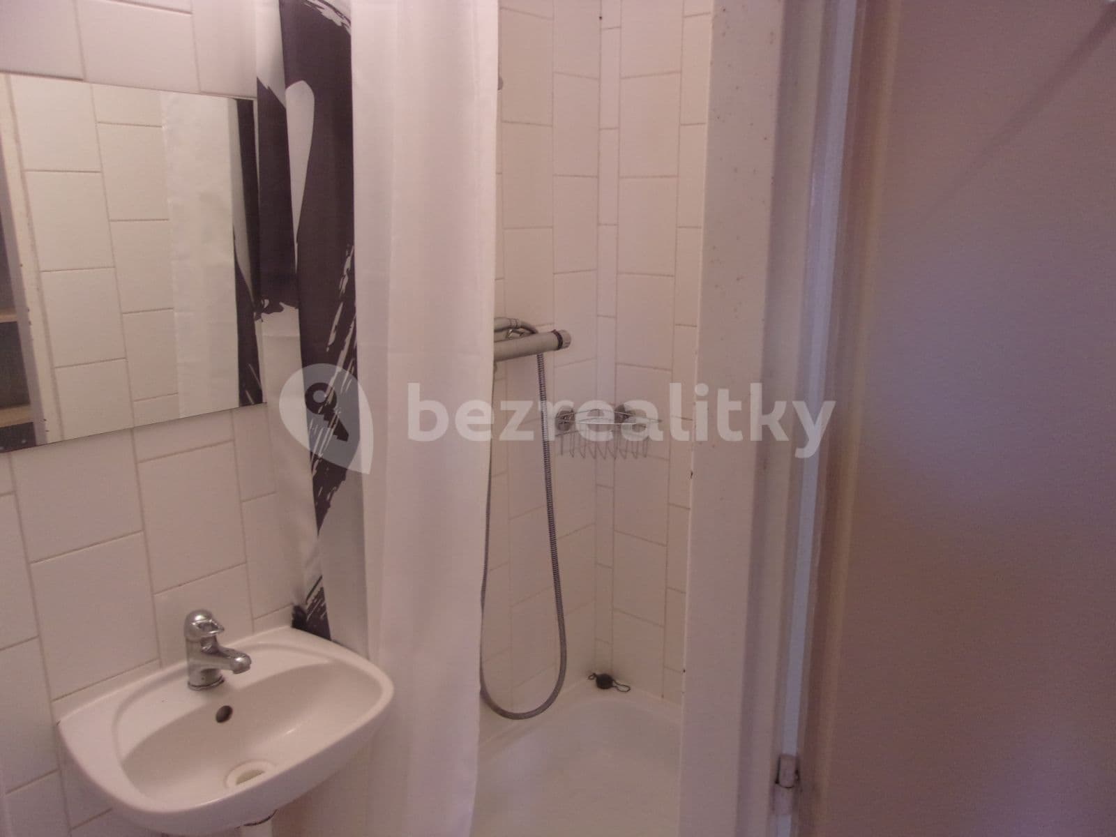 Pronájem bytu 1+kk 20 m², Vítkova, Praha, Praha Pronájem bytu 1+kk 20 m², Vítkova, Praha, Praha