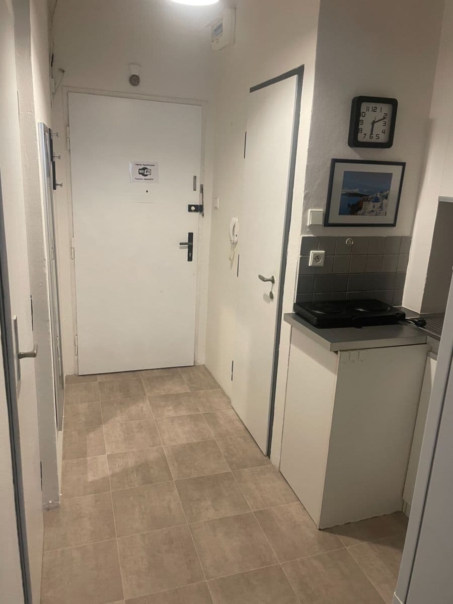 Pronájem bytu 1+kk 1 m², Dlouhá, Praha, Praha Pronájem bytu 1+kk 1 m², Dlouhá, Praha, Praha