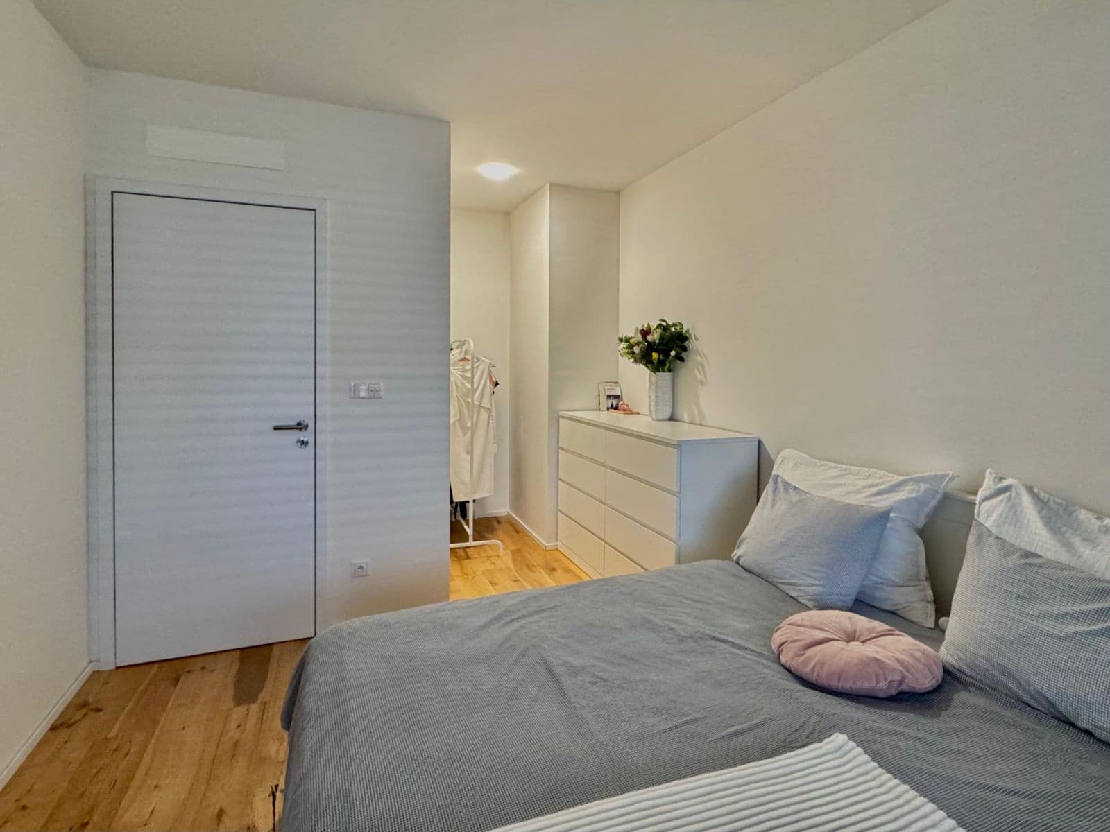 Pronájem bytu 2+kk 49 m², Kurandové, Praha, Praha Pronájem bytu 2+kk 49 m², Kurandové, Praha, Praha