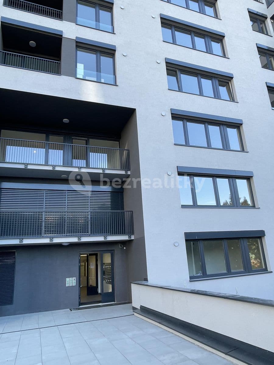 Pronájem bytu 1+kk 38 m², Ve Lhotce, Praha, Praha Pronájem bytu 1+kk 38 m², Ve Lhotce, Praha, Praha