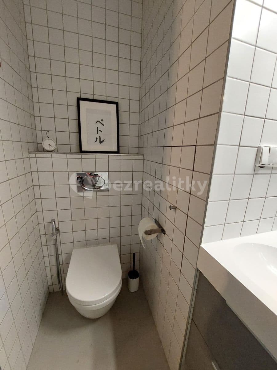 Pronájem bytu 1+kk 27 m², Českolipská, Praha, Praha Pronájem bytu 1+kk 27 m², Českolipská, Praha, Praha
