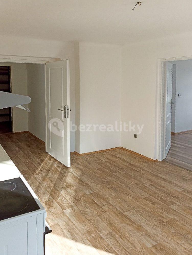 Prodej domu 360 m², pozemek 2.332 m², Havlíčkova, Javorník, Olomoucký kraj