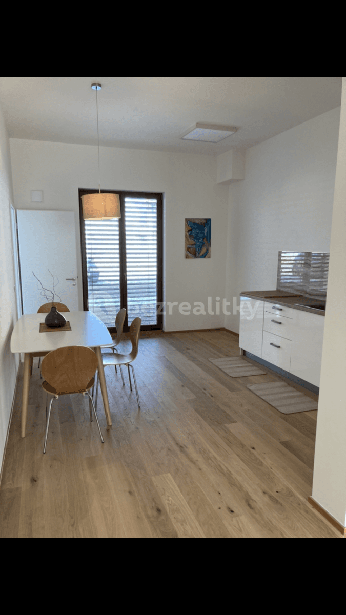 Pronájem bytu 2+kk 62 m², Přátelství, Praha, Praha Pronájem bytu 2+kk 62 m², Přátelství, Praha, Praha