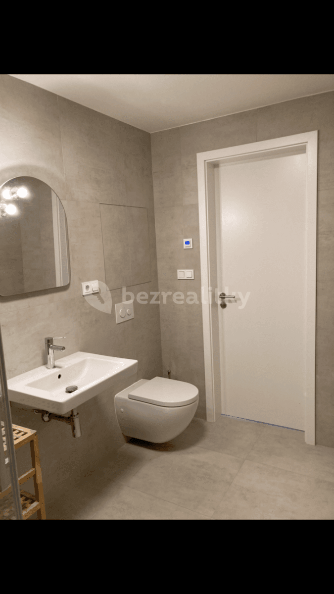 Pronájem bytu 2+kk 62 m², Přátelství, Praha, Praha Pronájem bytu 2+kk 62 m², Přátelství, Praha, Praha
