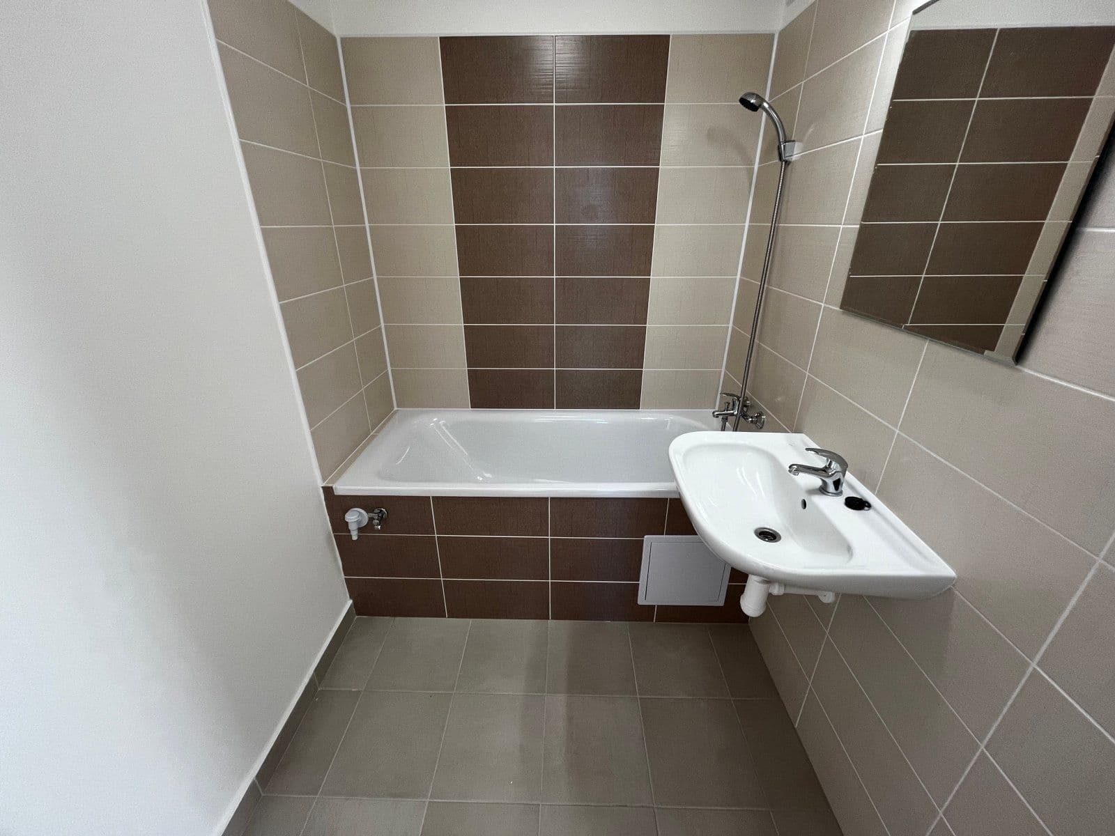 Pronájem bytu 3+1 67 m², Masarykova třída, Orlová, Moravskoslezský kraj Pronájem bytu 3+1 67 m², Masarykova třída, Orlová, Moravskoslezský kraj