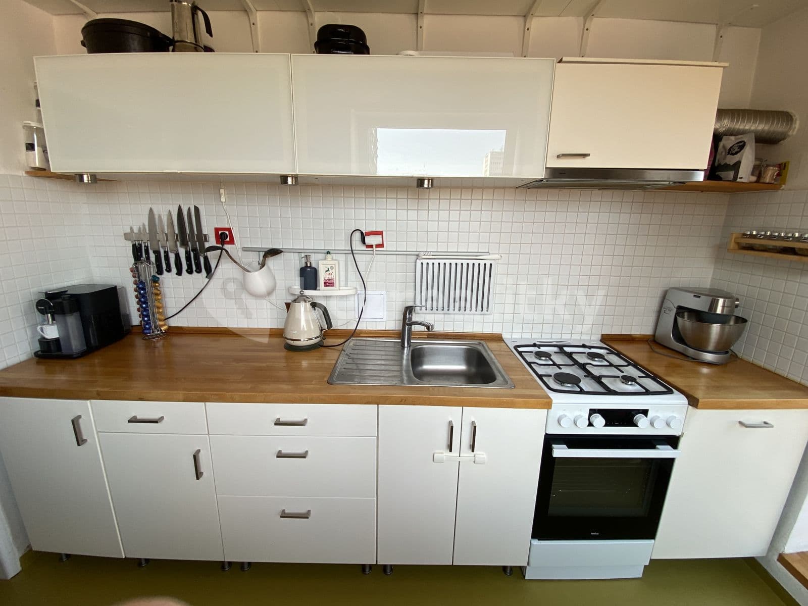 Pronájem bytu 2+1 56 m², Černokostelecká, Praha, Praha Pronájem bytu 2+1 56 m², Černokostelecká, Praha, Praha