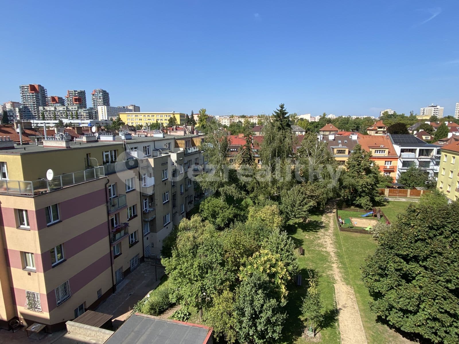 Pronájem bytu 2+1 56 m², Černokostelecká, Praha, Praha Pronájem bytu 2+1 56 m², Černokostelecká, Praha, Praha