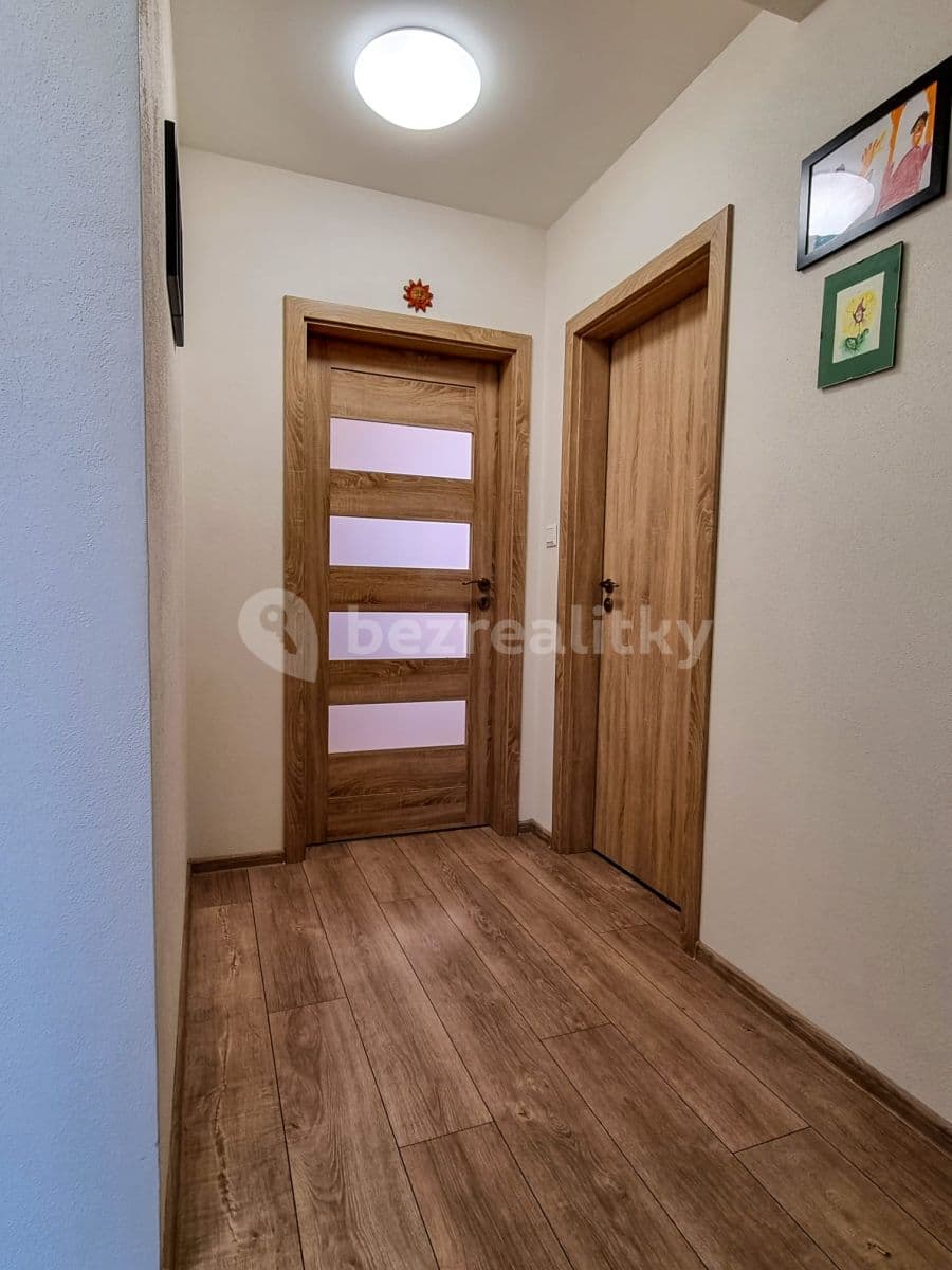 Prodej bytu 4+kk 127 m², Pod Zahrady, Přezletice, Středočeský kraj