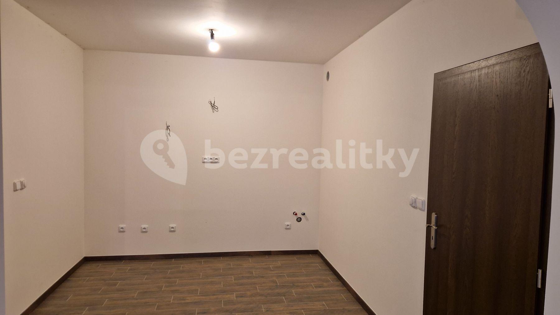 Prodej bytu 1+kk 55 m², Líšnice, Středočeský kraj