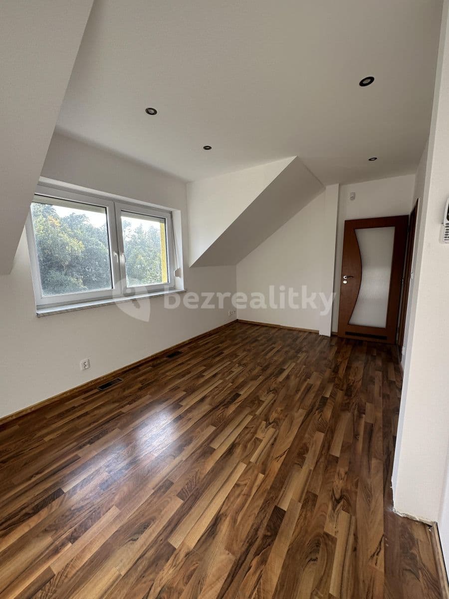 Pronájem kanceláře 16 m², Olomoucká, Prostějov, Olomoucký kraj Pronájem kanceláře 16 m², Olomoucká, Prostějov, Olomoucký kraj
