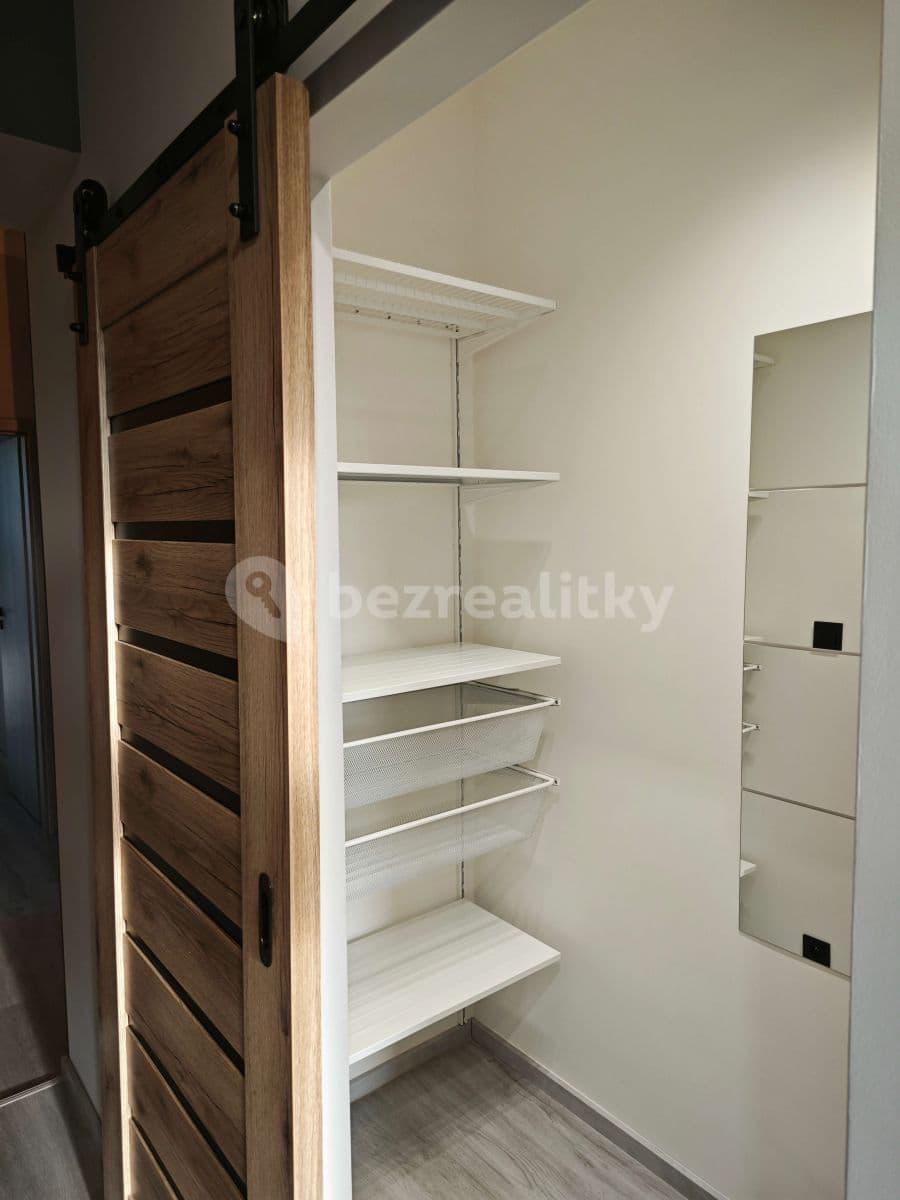 Pronájem bytu 2+kk 33 m², Turnovská, Praha, Praha Pronájem bytu 2+kk 33 m², Turnovská, Praha, Praha
