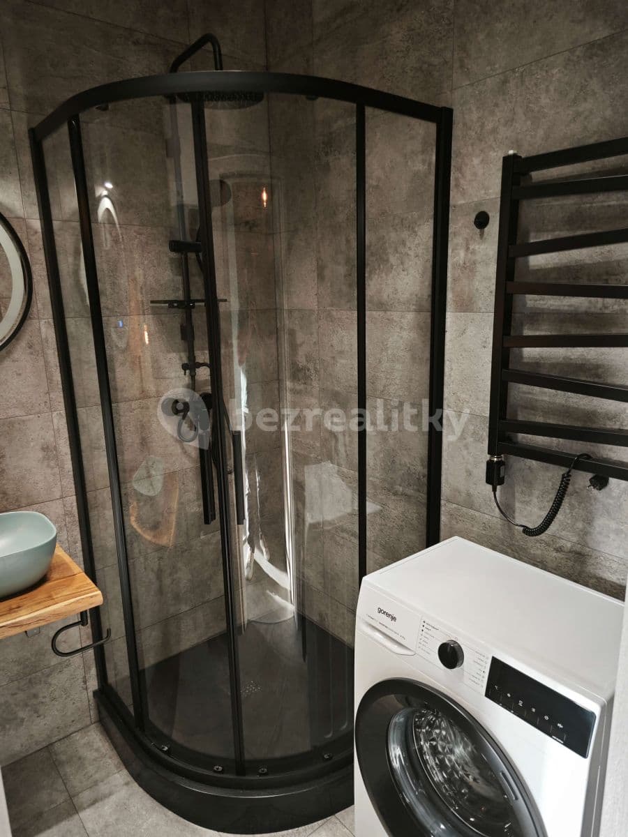 Pronájem bytu 2+kk 33 m², Turnovská, Praha, Praha Pronájem bytu 2+kk 33 m², Turnovská, Praha, Praha