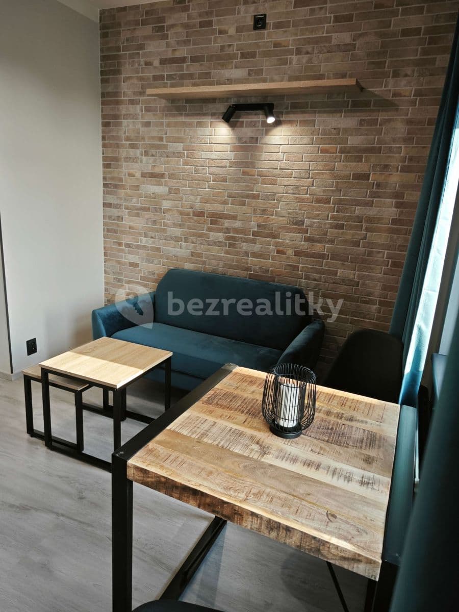 Pronájem bytu 2+kk 33 m², Turnovská, Praha, Praha Pronájem bytu 2+kk 33 m², Turnovská, Praha, Praha