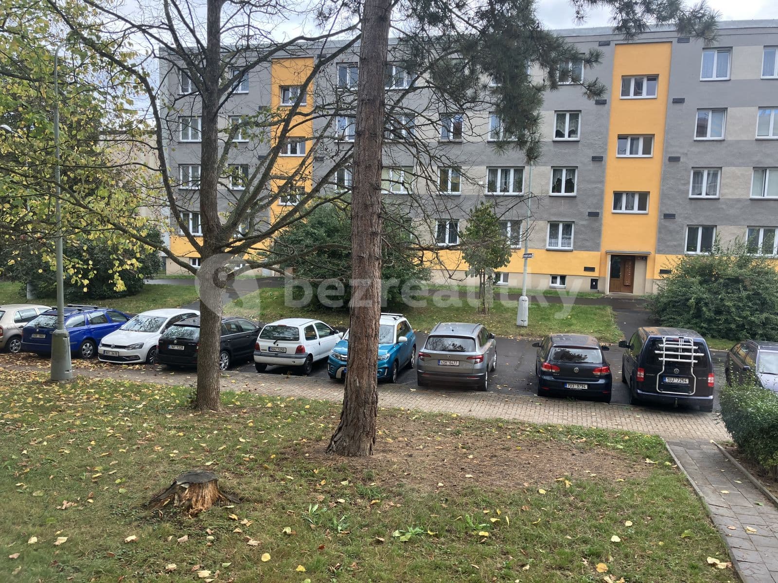 Pronájem bytu 1+kk 23 m², Dukelských hrdinů, Ústí nad Labem, Ústecký kraj Pronájem bytu 1+kk 23 m², Dukelských hrdinů, Ústí nad Labem, Ústecký kraj