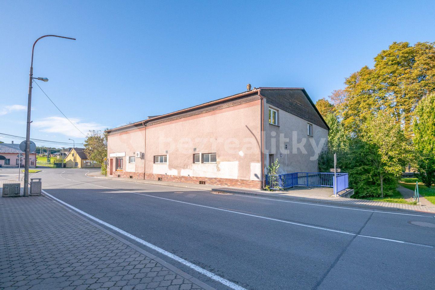 Prodej nebytového prostoru 1.106 m², Koperníkova, Dolní Lutyně, Moravskoslezský kraj