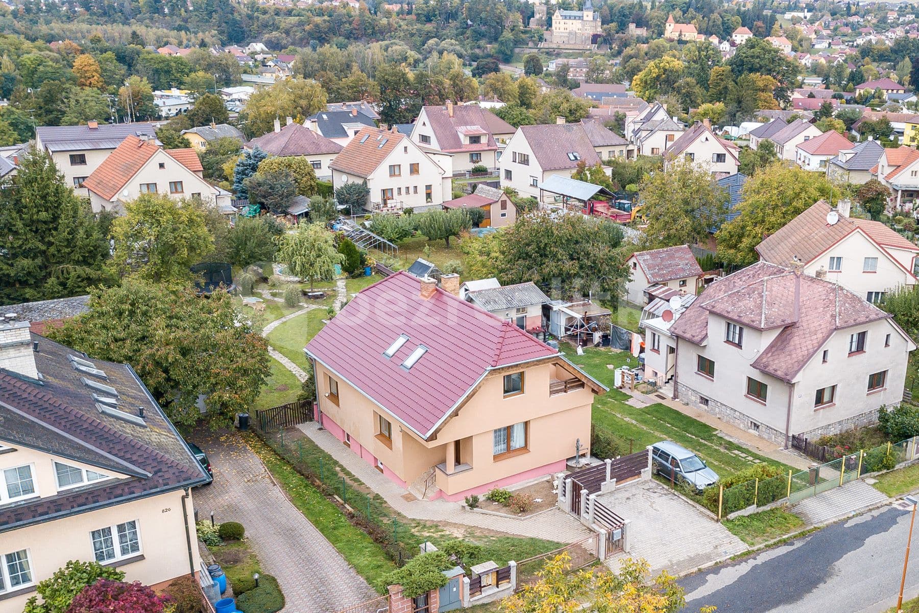 Prodej domu 250 m², pozemek 1.189 m², V Paloukách, Zruč nad Sázavou, Středočeský kraj