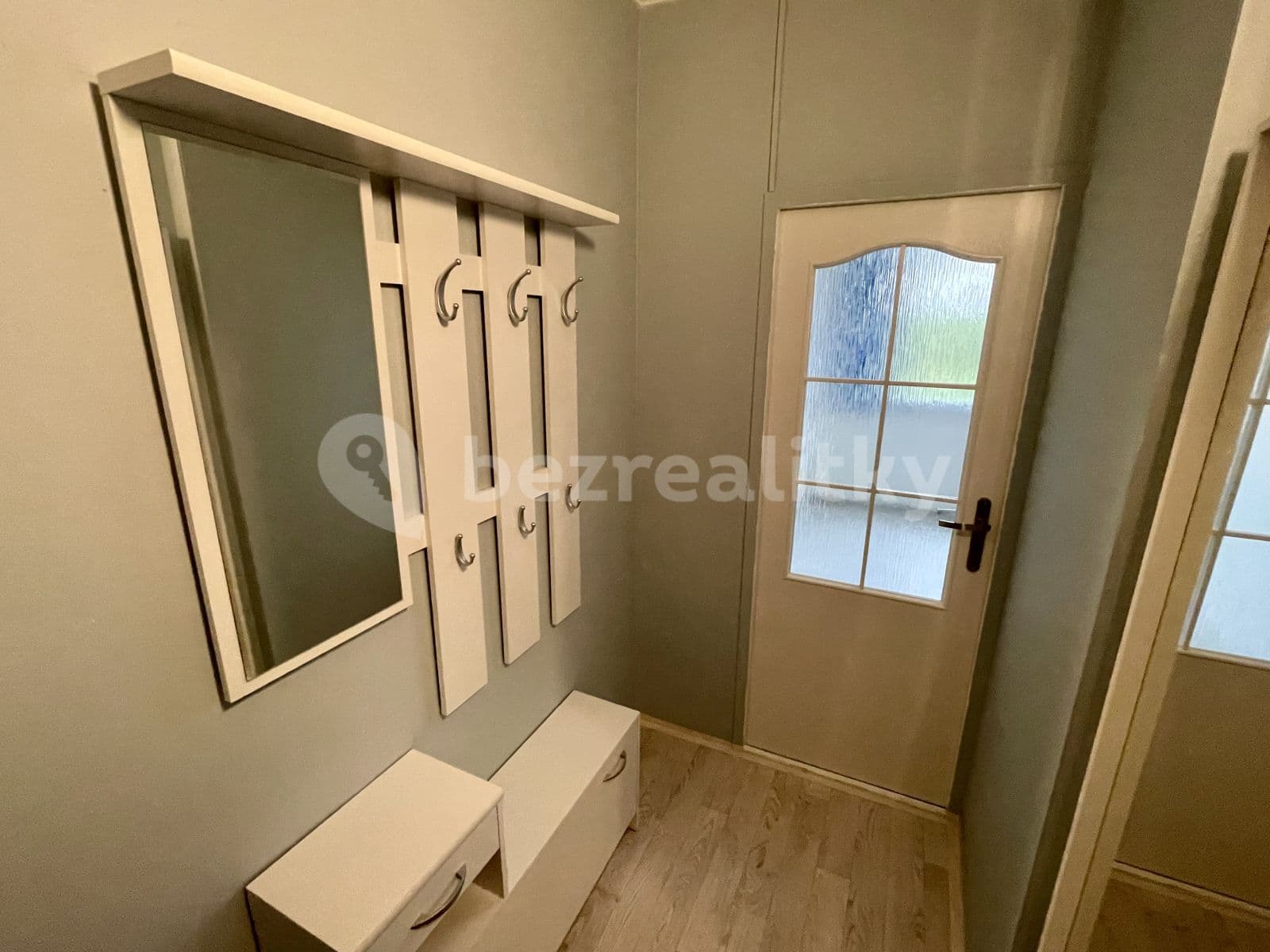 Pronájem bytu 1+1 38 m², Pod Parkem, Ústí nad Labem, Ústecký kraj Pronájem bytu 1+1 38 m², Pod Parkem, Ústí nad Labem, Ústecký kraj