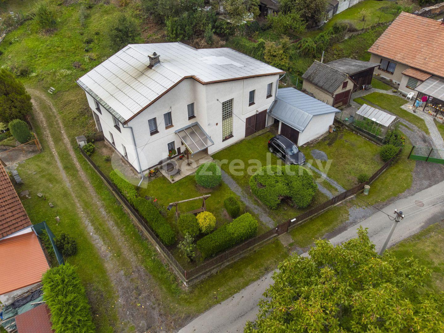 Prodej domu 180 m², pozemek 730 m², Slatiňany, Pardubický kraj