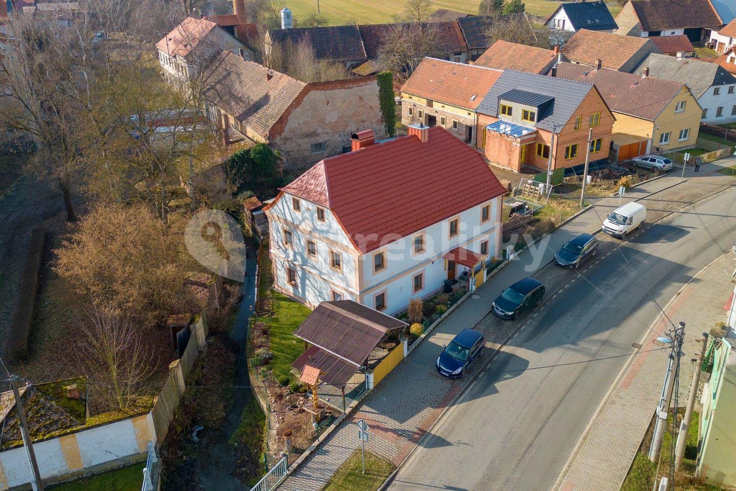Prodej domu 222 m², pozemek 439 m², Kout na Šumavě, Plzeňský kraj
