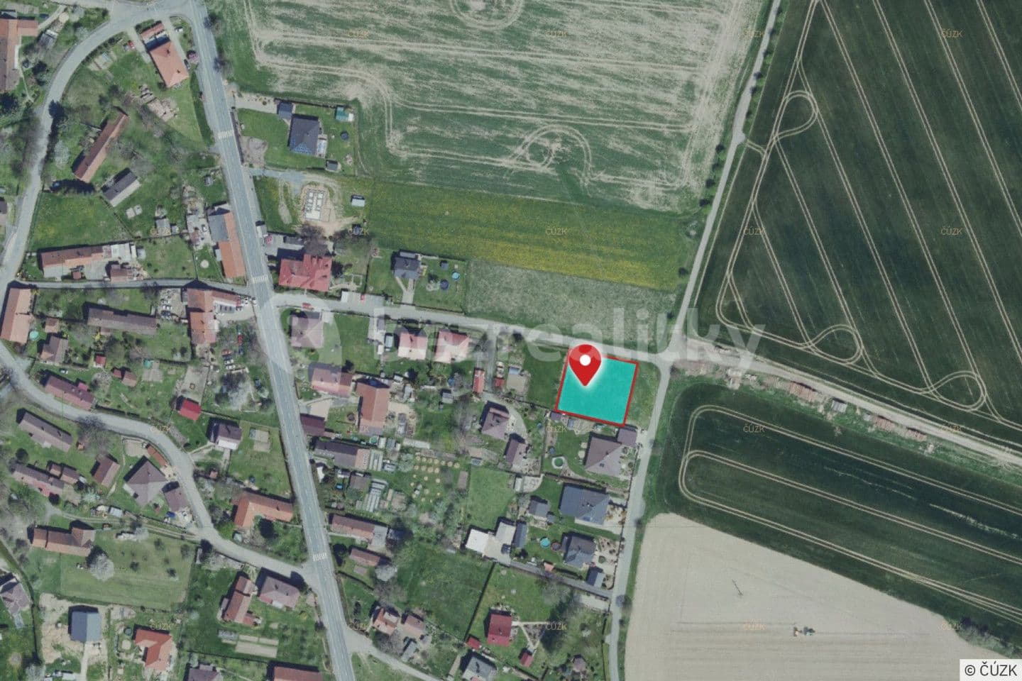 Prodej pozemku 1.078 m², Zbizuby, Středočeský kraj
