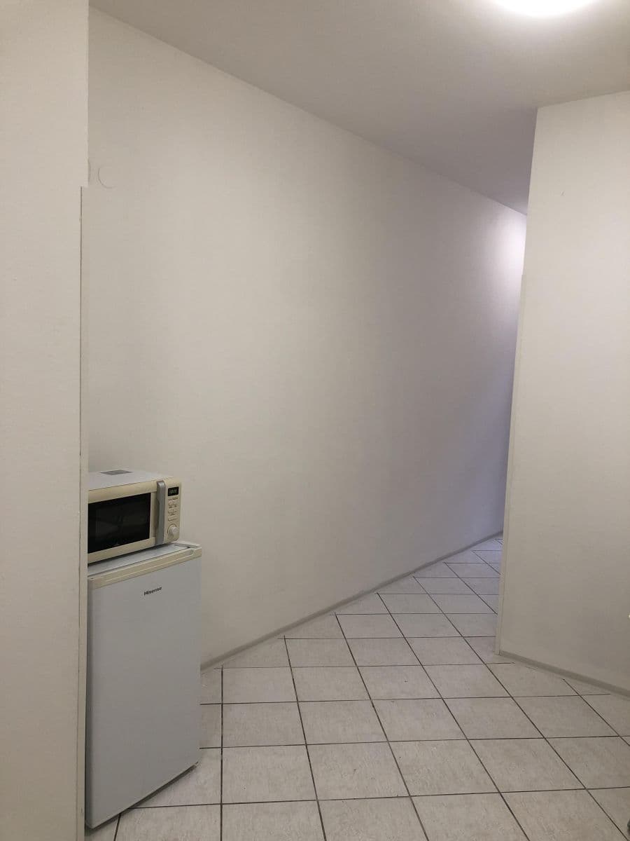 Pronájem bytu 2+kk 45 m², U Santošky, Praha, Praha Pronájem bytu 2+kk 45 m², U Santošky, Praha, Praha
