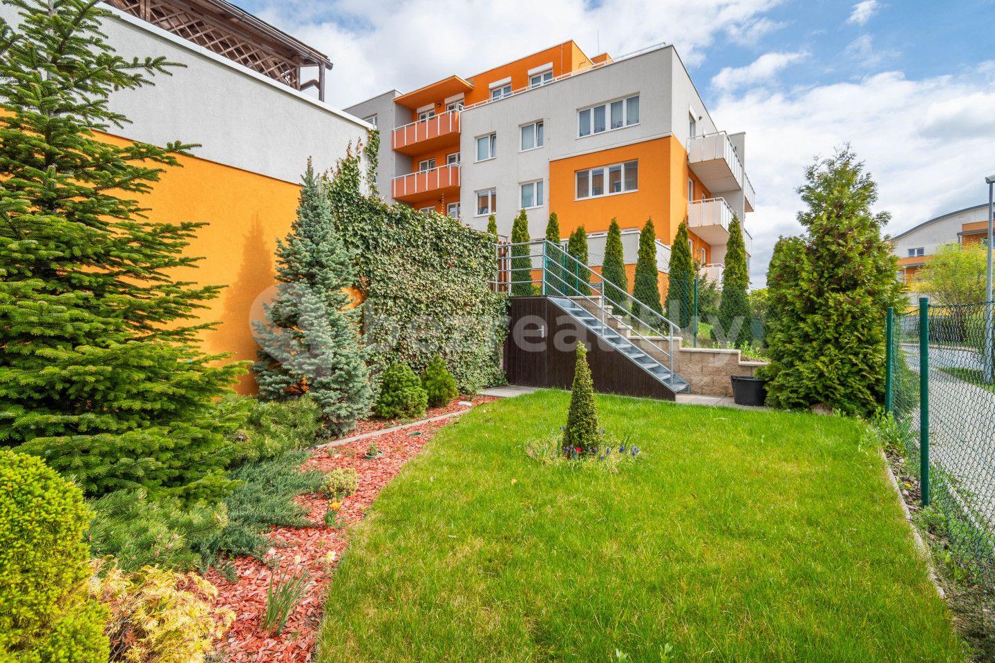 Prodej bytu 2+kk 41 m², Sicherova, Praha, Praha