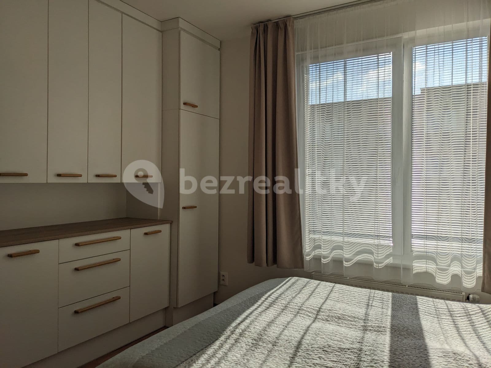 Pronájem bytu 2+kk 59 m², Babická, Praha, Praha Pronájem bytu 2+kk 59 m², Babická, Praha, Praha