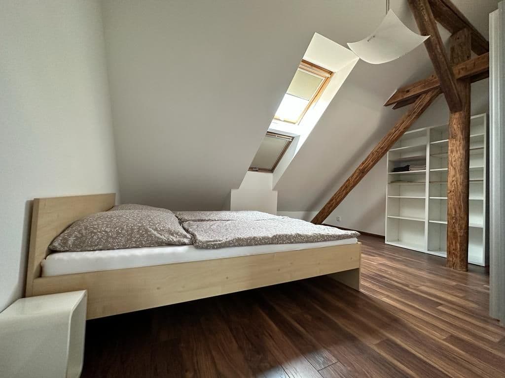 Pronájem bytu 2+kk 56 m², Klapkova, Praha, Praha Pronájem bytu 2+kk 56 m², Klapkova, Praha, Praha