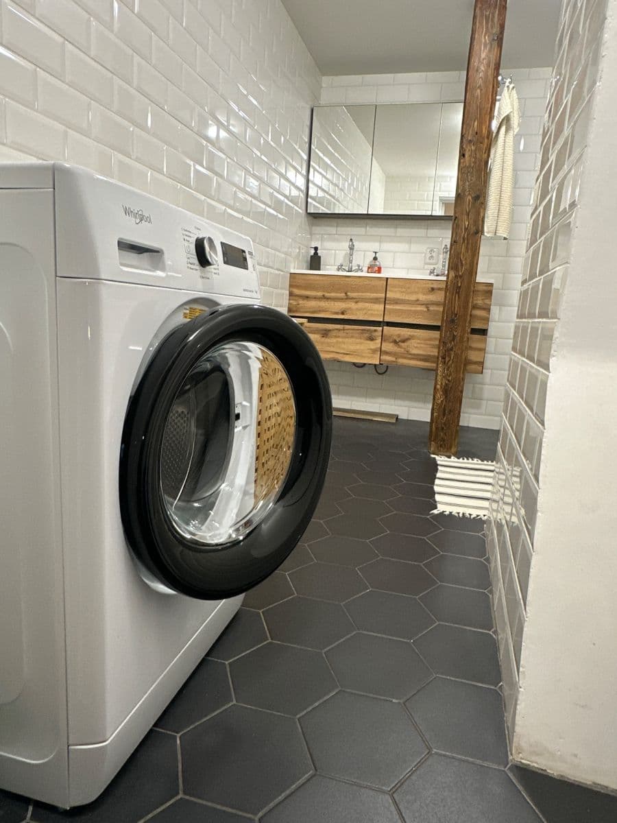 Pronájem bytu 2+kk 56 m², Klapkova, Praha, Praha Pronájem bytu 2+kk 56 m², Klapkova, Praha, Praha