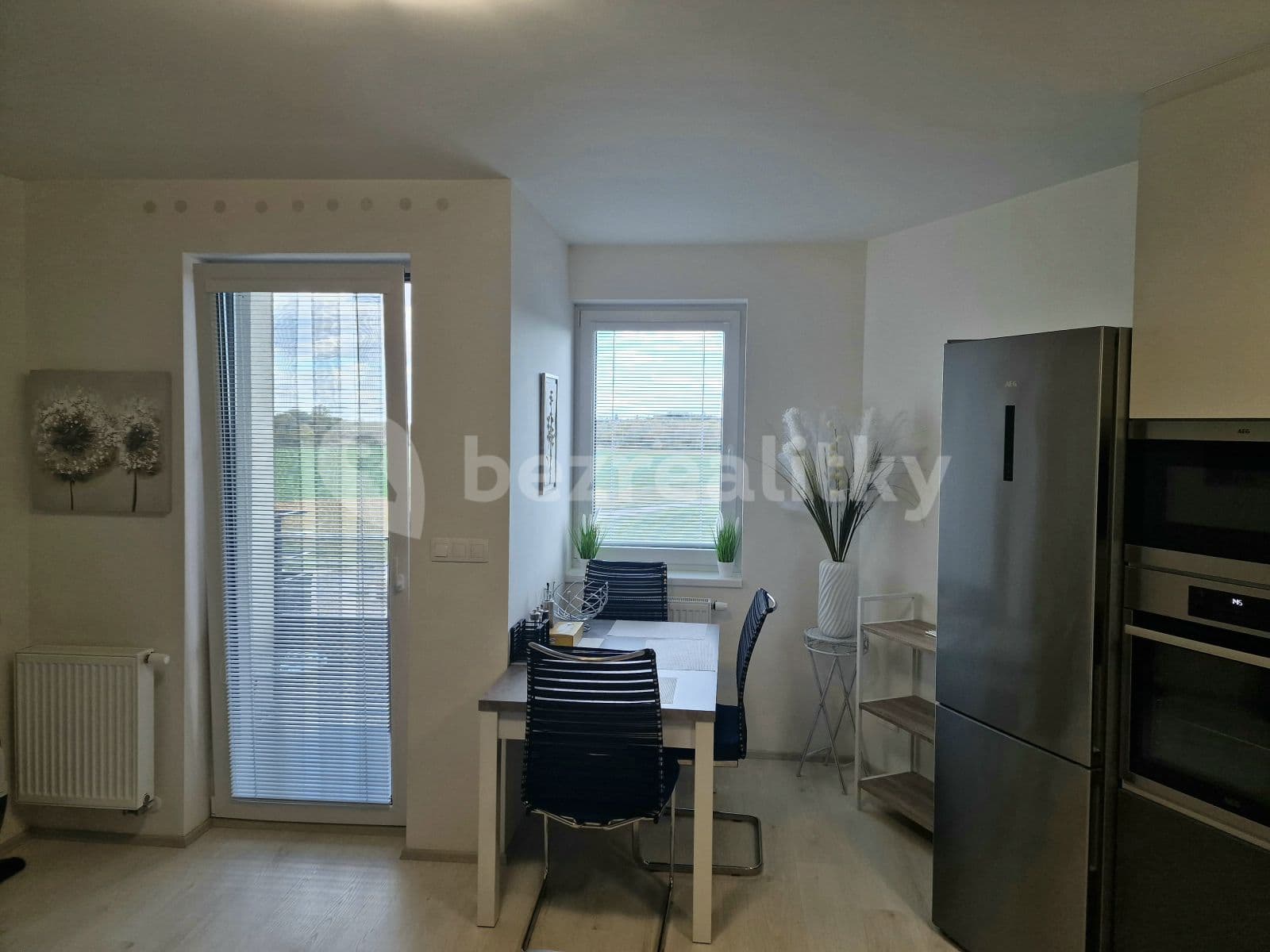 Pronájem bytu 2+kk 50 m², Miroslava Hajna, Praha, Praha Pronájem bytu 2+kk 50 m², Miroslava Hajna, Praha, Praha