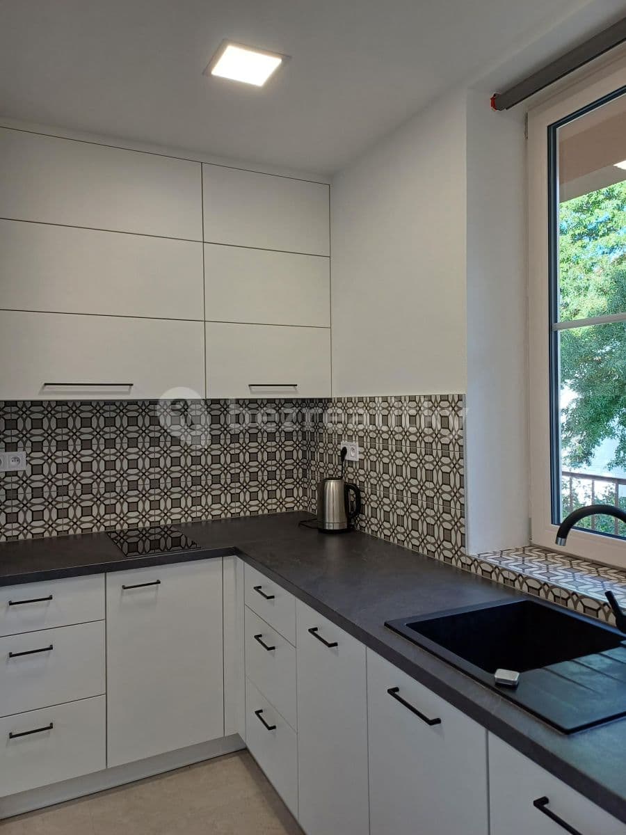 Pronájem bytu 1+kk 26 m², Gallašova, Brno, Jihomoravský kraj Pronájem bytu 1+kk 26 m², Gallašova, Brno, Jihomoravský kraj