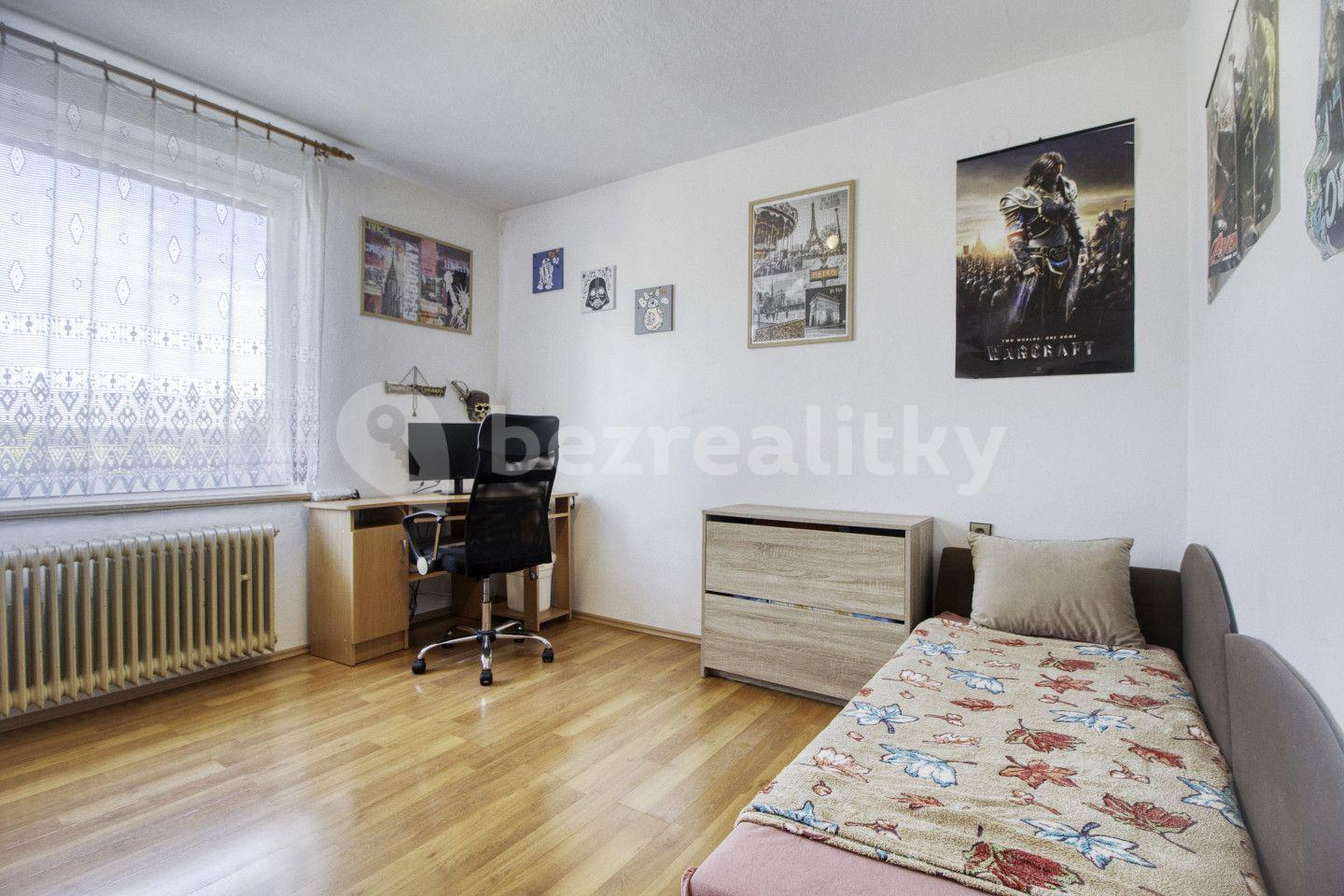 Prodej bytu 3+1 74 m², Kadov, Jihočeský kraj