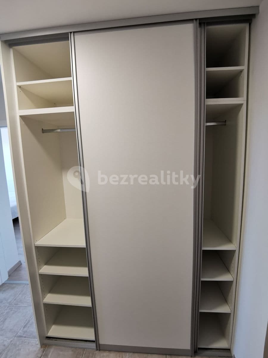 Pronájem bytu 2+kk 42 m², Krupská, Praha, Praha Pronájem bytu 2+kk 42 m², Krupská, Praha, Praha