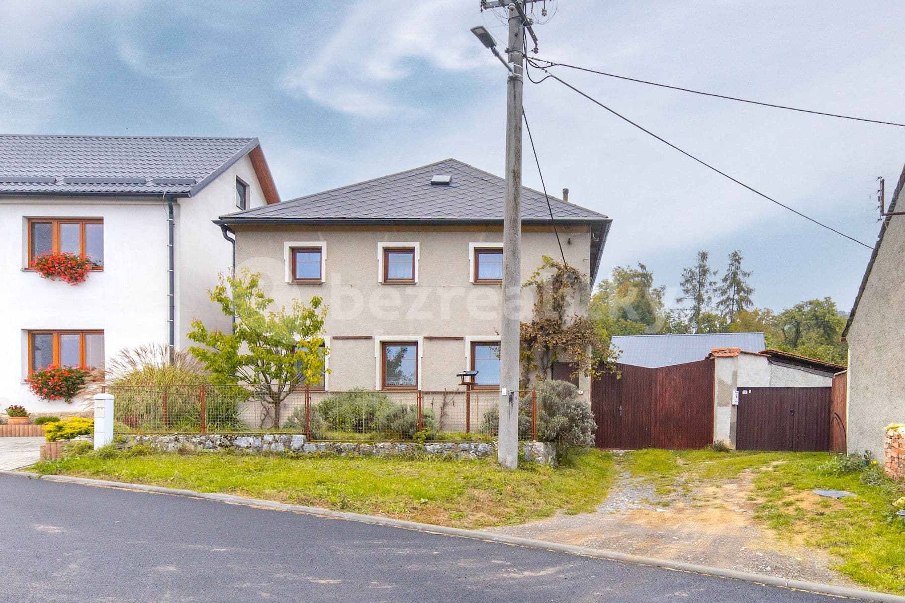 Prodej domu 190 m², pozemek 8.899 m², Střemeníčko, Luká, Olomoucký kraj