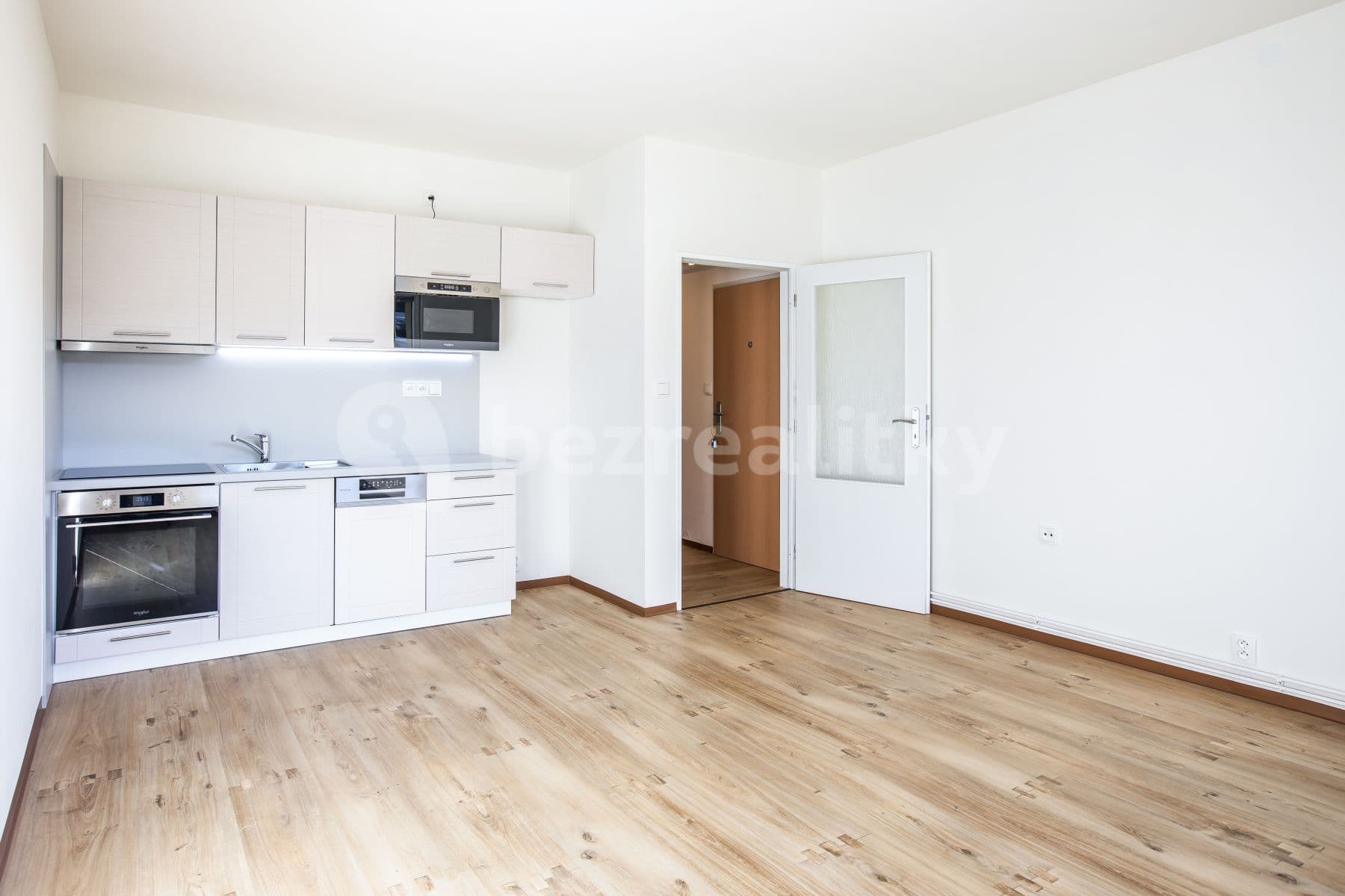 Pronájem bytu 2+kk 55 m², Hodkovická, Liberec, Liberecký kraj Pronájem bytu 2+kk 55 m², Hodkovická, Liberec, Liberecký kraj