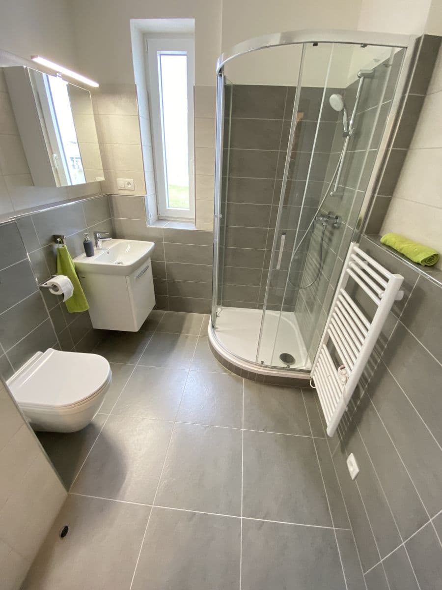 Pronájem bytu 1+kk 34 m², Žitavská, Jihlava, Kraj Vysočina Pronájem bytu 1+kk 34 m², Žitavská, Jihlava, Kraj Vysočina