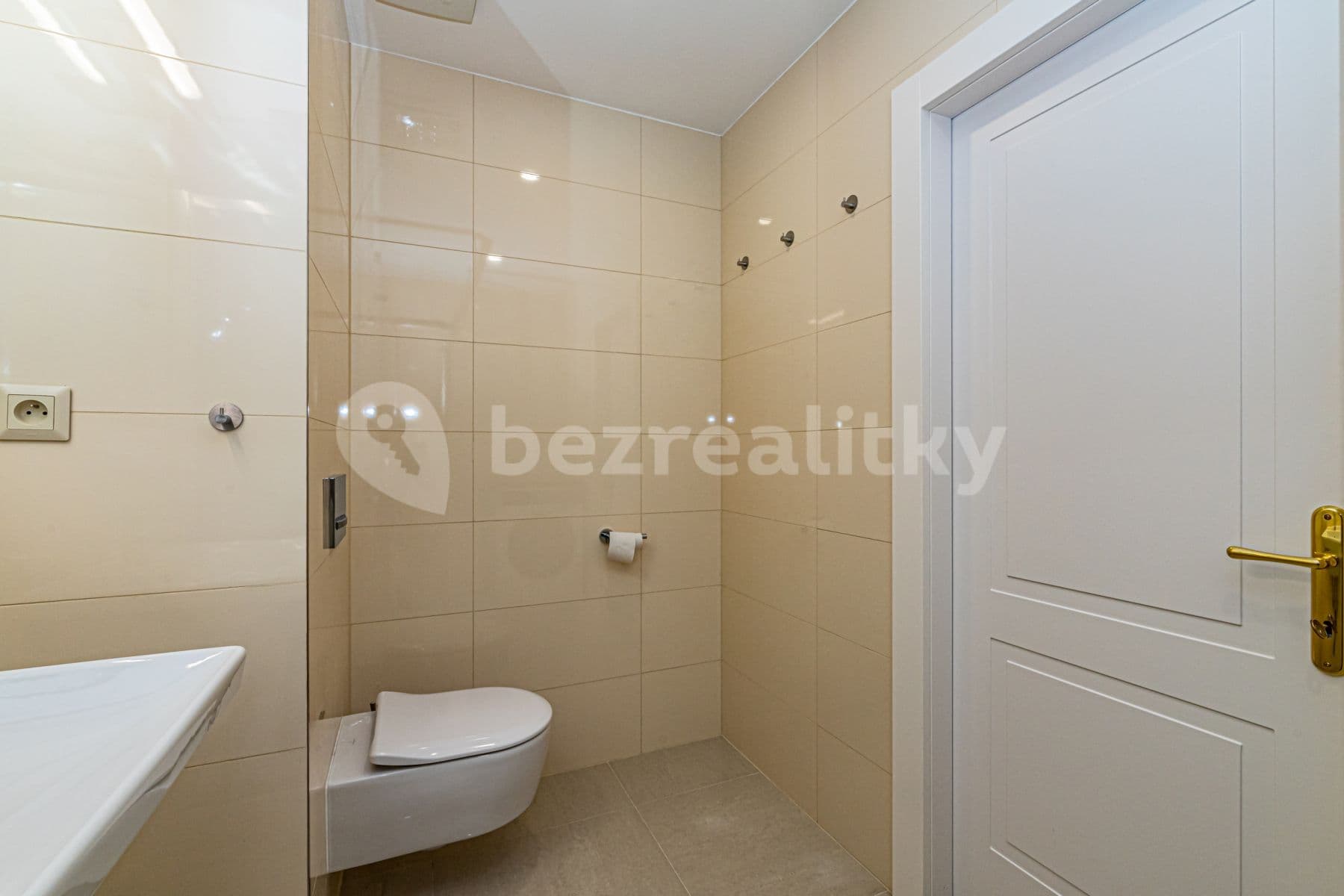 Pronájem bytu 1+kk 30 m², Záhřebská, Praha, Praha Pronájem bytu 1+kk 30 m², Záhřebská, Praha, Praha