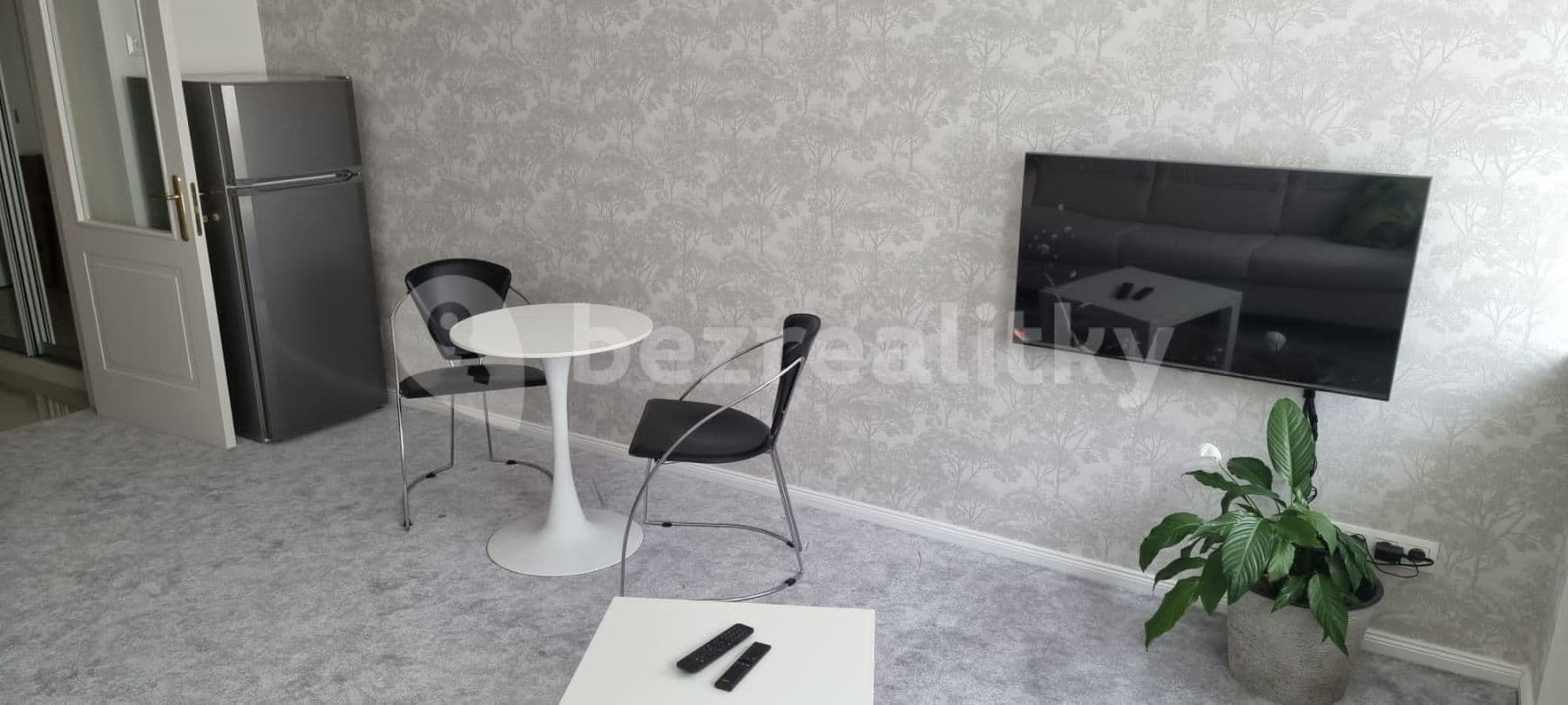 Pronájem bytu 1+kk 30 m², Záhřebská, Praha, Praha Pronájem bytu 1+kk 30 m², Záhřebská, Praha, Praha