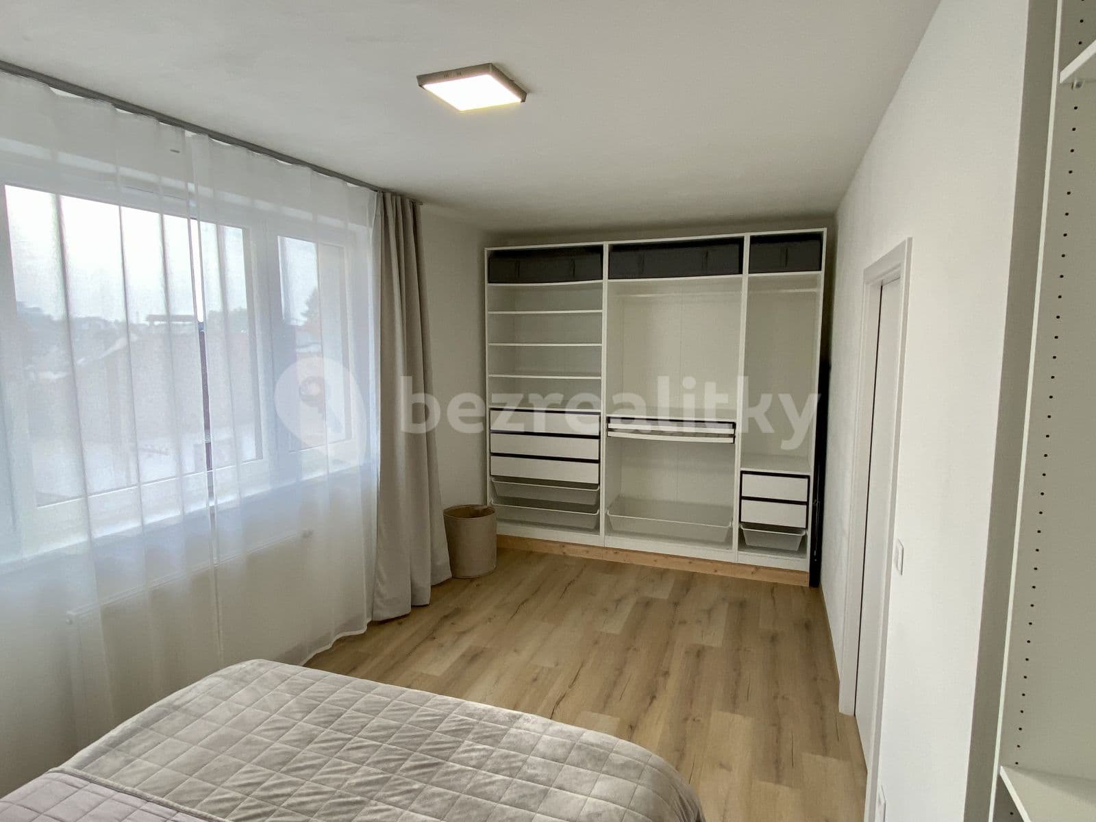 Pronájem bytu 2+kk 52 m², Východní, Pardubice, Pardubický kraj Pronájem bytu 2+kk 52 m², Východní, Pardubice, Pardubický kraj