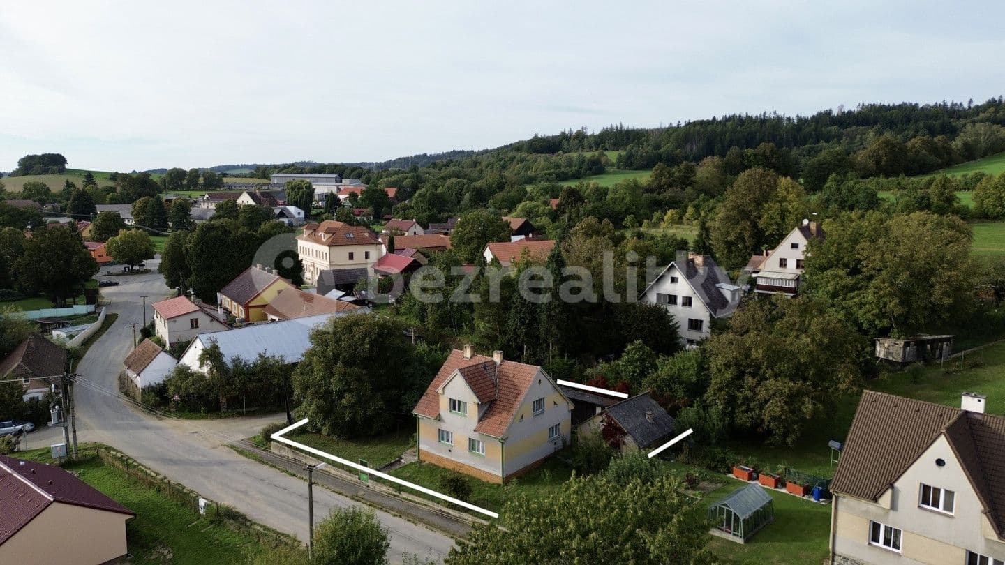 Prodej domu 160 m², pozemek 786 m², Dolní Hořice, Jihočeský kraj